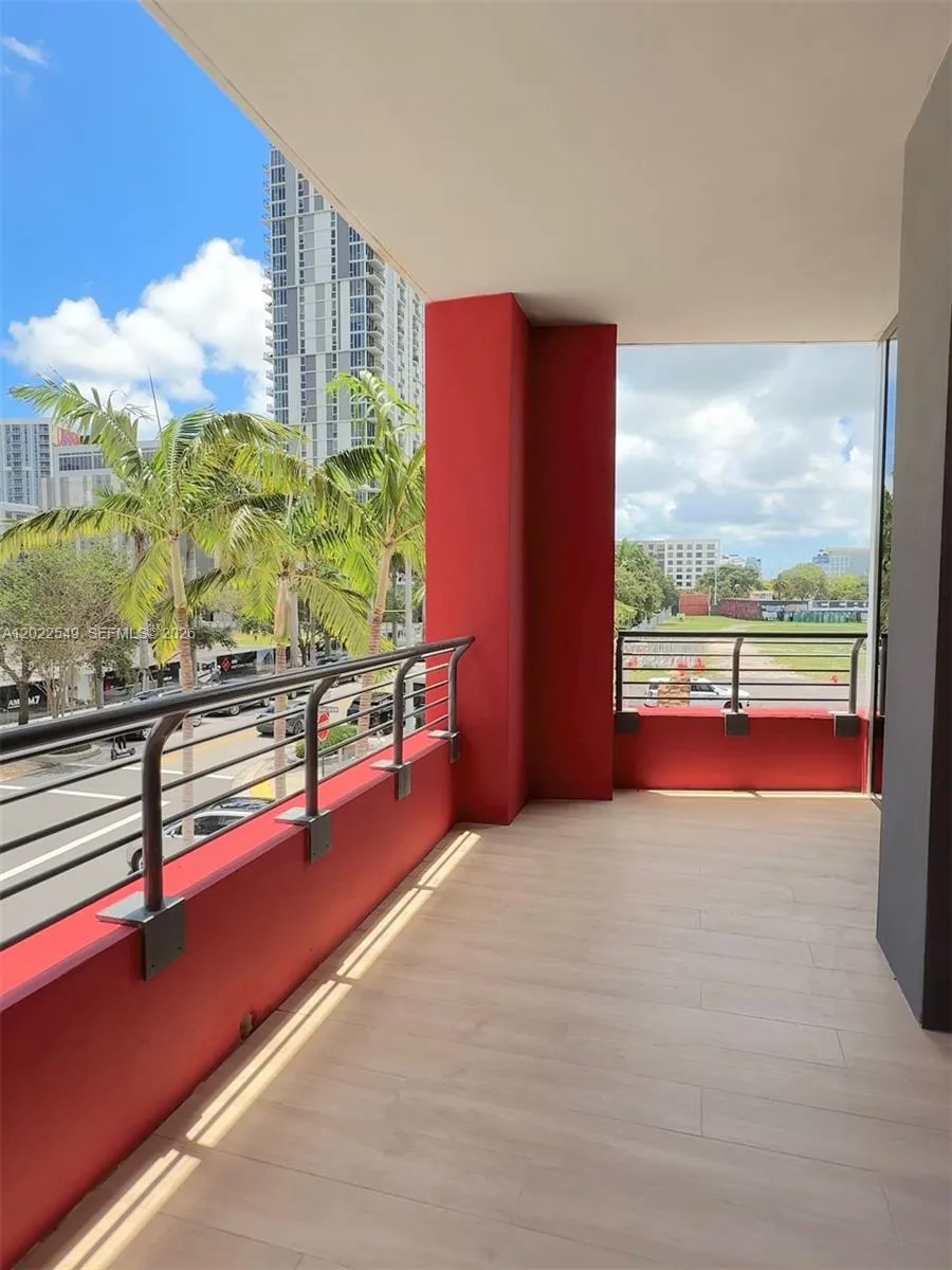 90 NE 32nd ST # 201, Miami, FL 33145