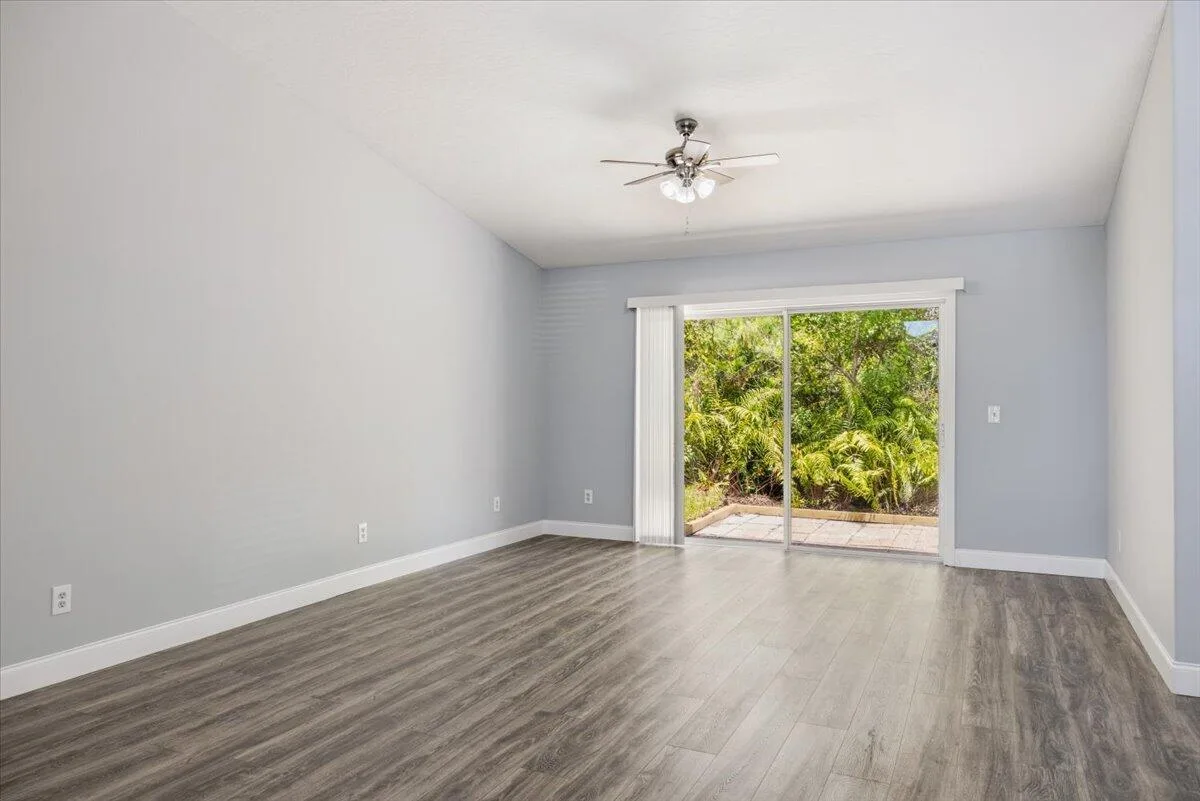 121 MILLER Drive, Sebastian, FL 32958 photo 4