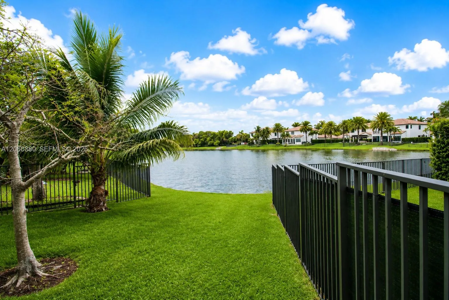 8514 NW 37th Ct, Cooper City, FL 33024 photo 5