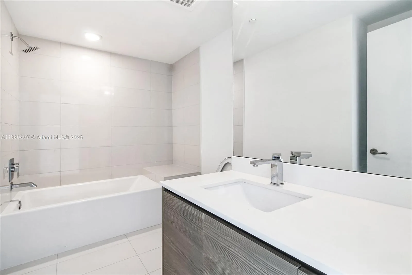 460 NE 28th St # 3507, Miami, FL 33137 photo 10