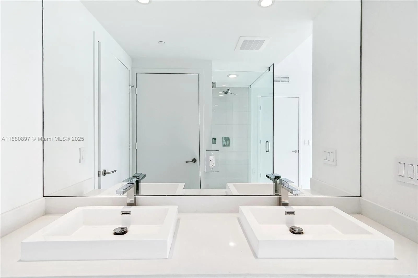 460 NE 28th St # 3507, Miami, FL 33137 photo 11