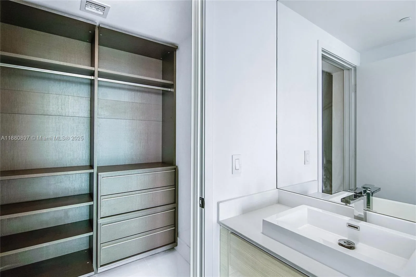 460 NE 28th St # 3507, Miami, FL 33137 photo 8