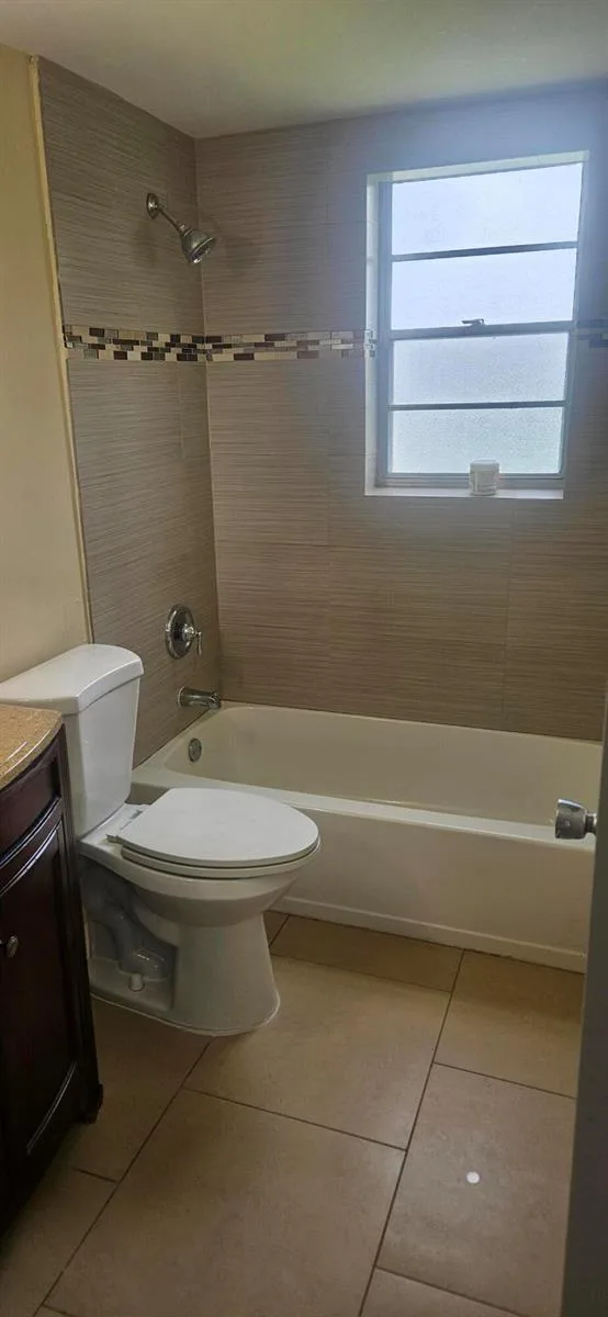 184 Waltham H, West Palm Beach, FL 33417 photo 7