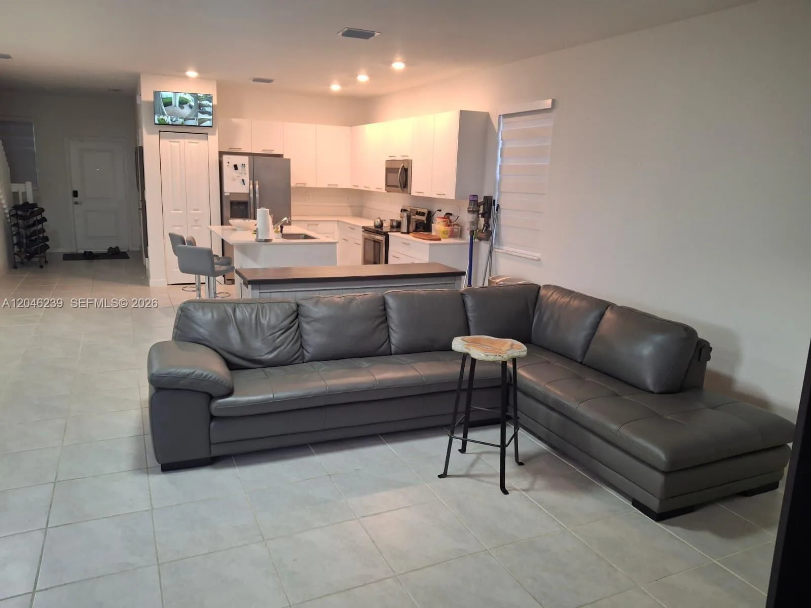 2439 NW 131st Cir, Miami, FL 33167 photo 10