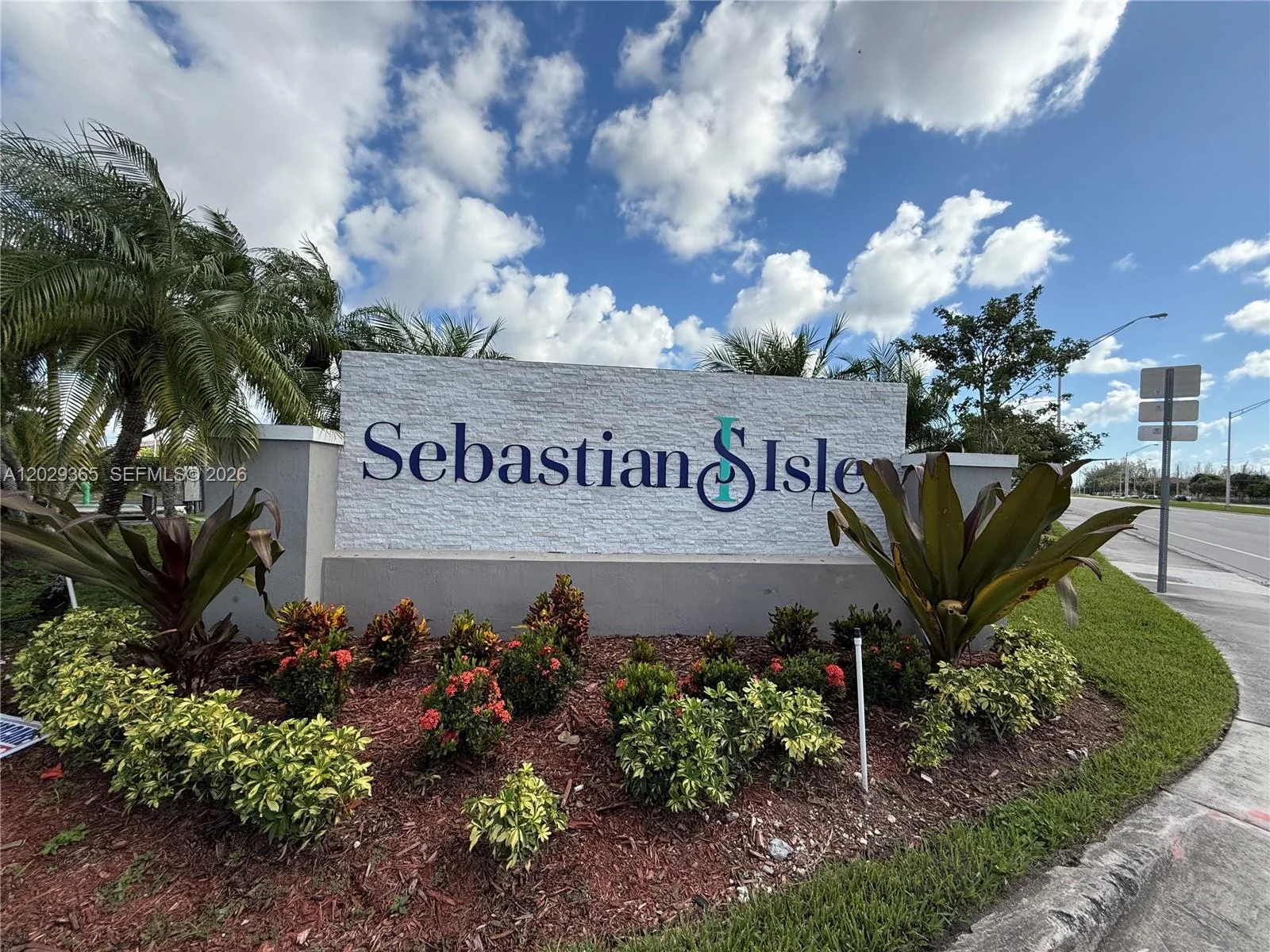 540 NE 1st Dr, Florida City, FL 33034