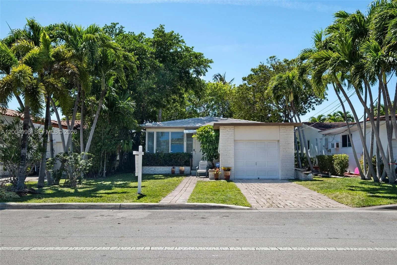9516 Byron Ave, Surfside, FL 33154