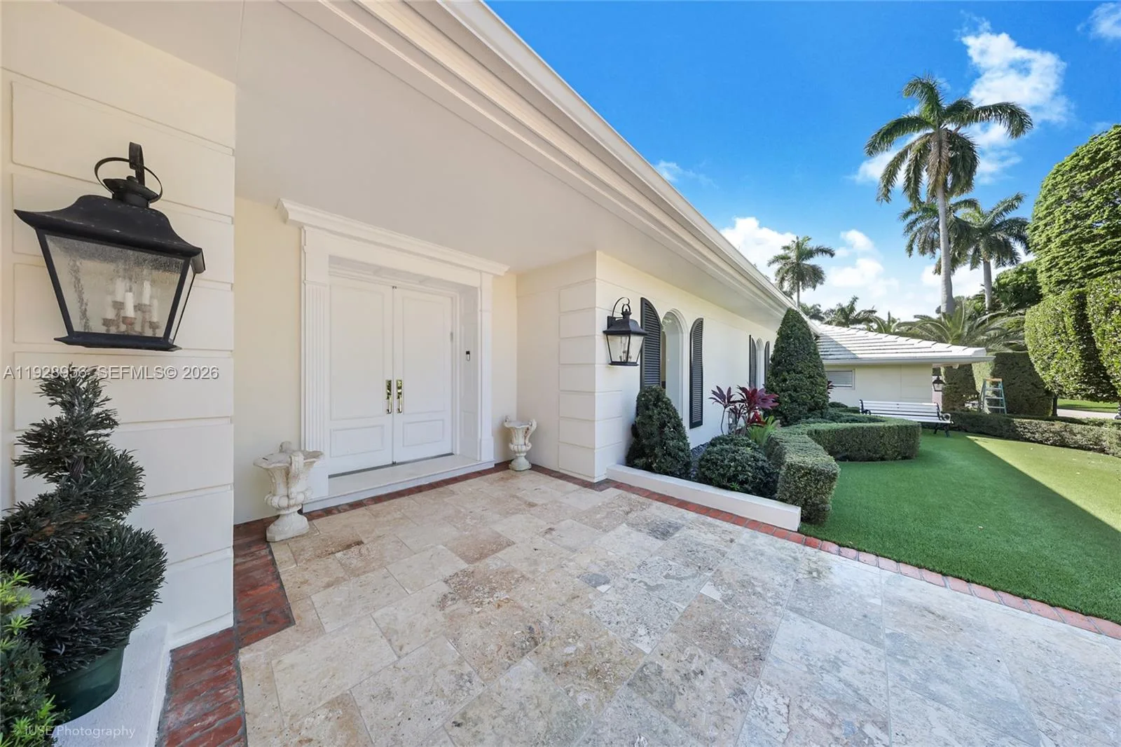 55 La Gorce Cir, Miami Beach, FL 33141 photo 4