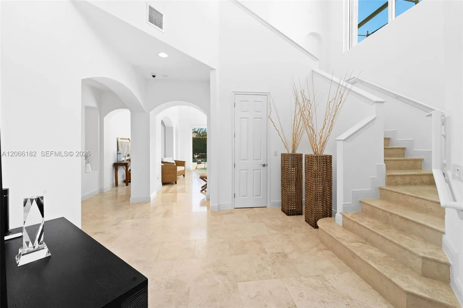 1490 Cleveland Rd, Miami Beach, FL 33141 photo 4