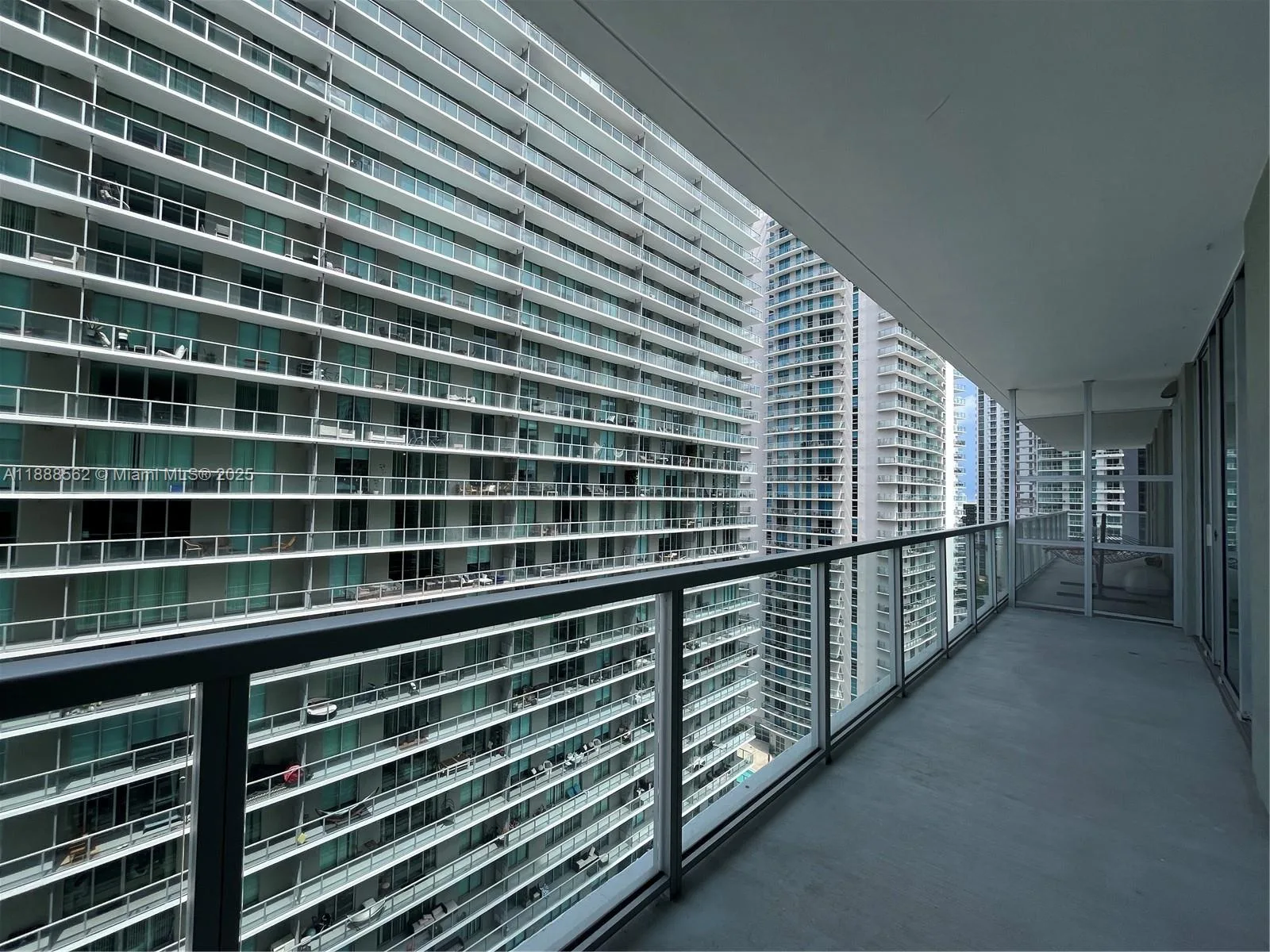 79 SW 12th St # 2608-S, Miami, FL 33130 photo 10