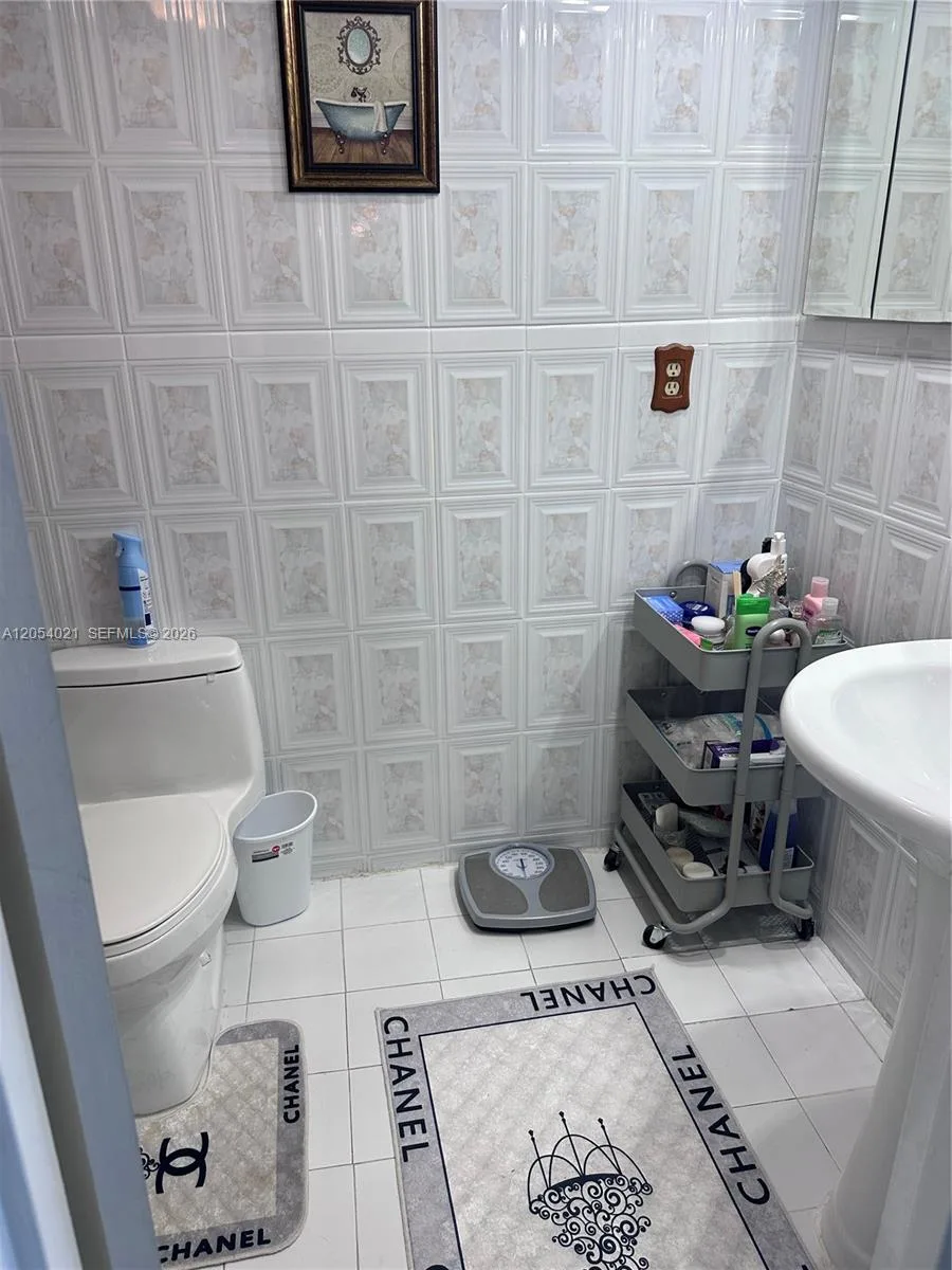 231 174th St # 1905, Sunny Isles Beach, FL 33160 photo 9