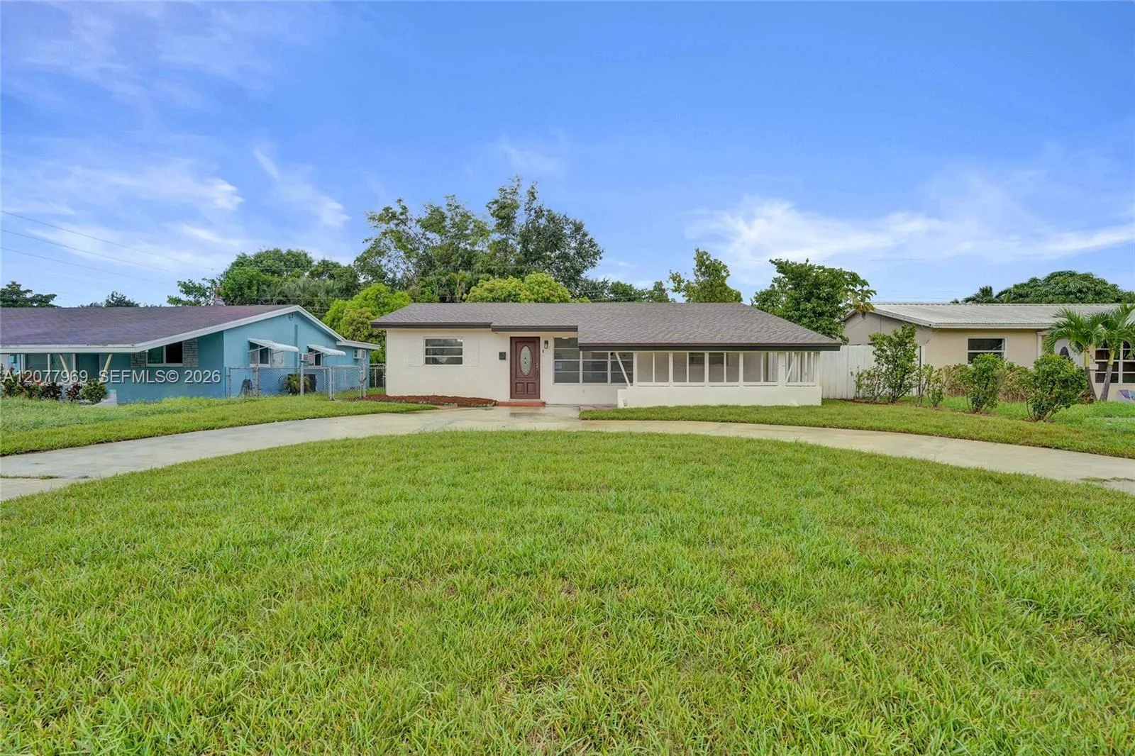 6761 Pershing St, Hollywood, FL 33024