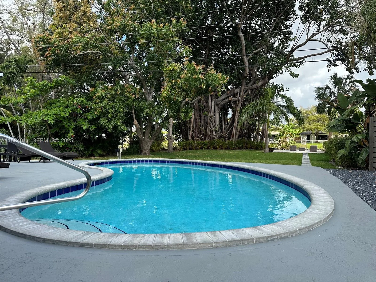 513 NW 30th St, Wilton Manors, FL 33311 photo 6