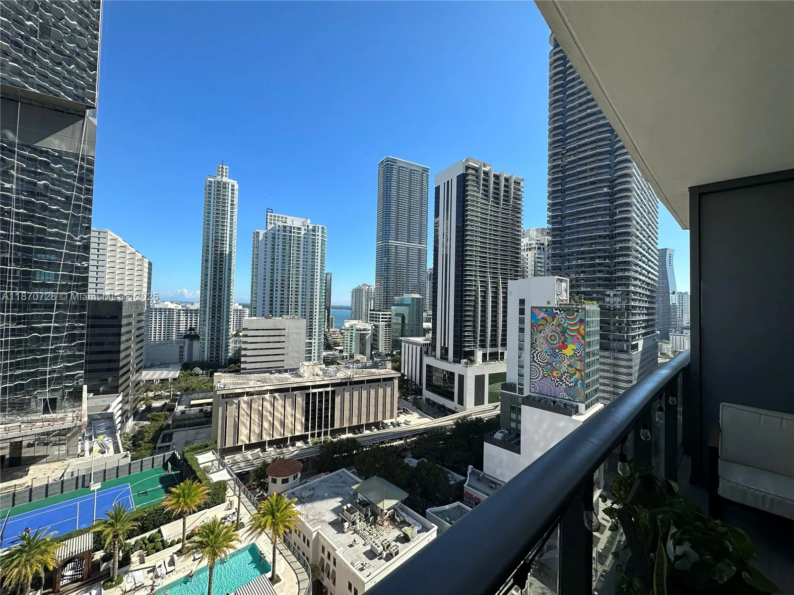 45 SW 9th St # 1902, Miami, FL 33130