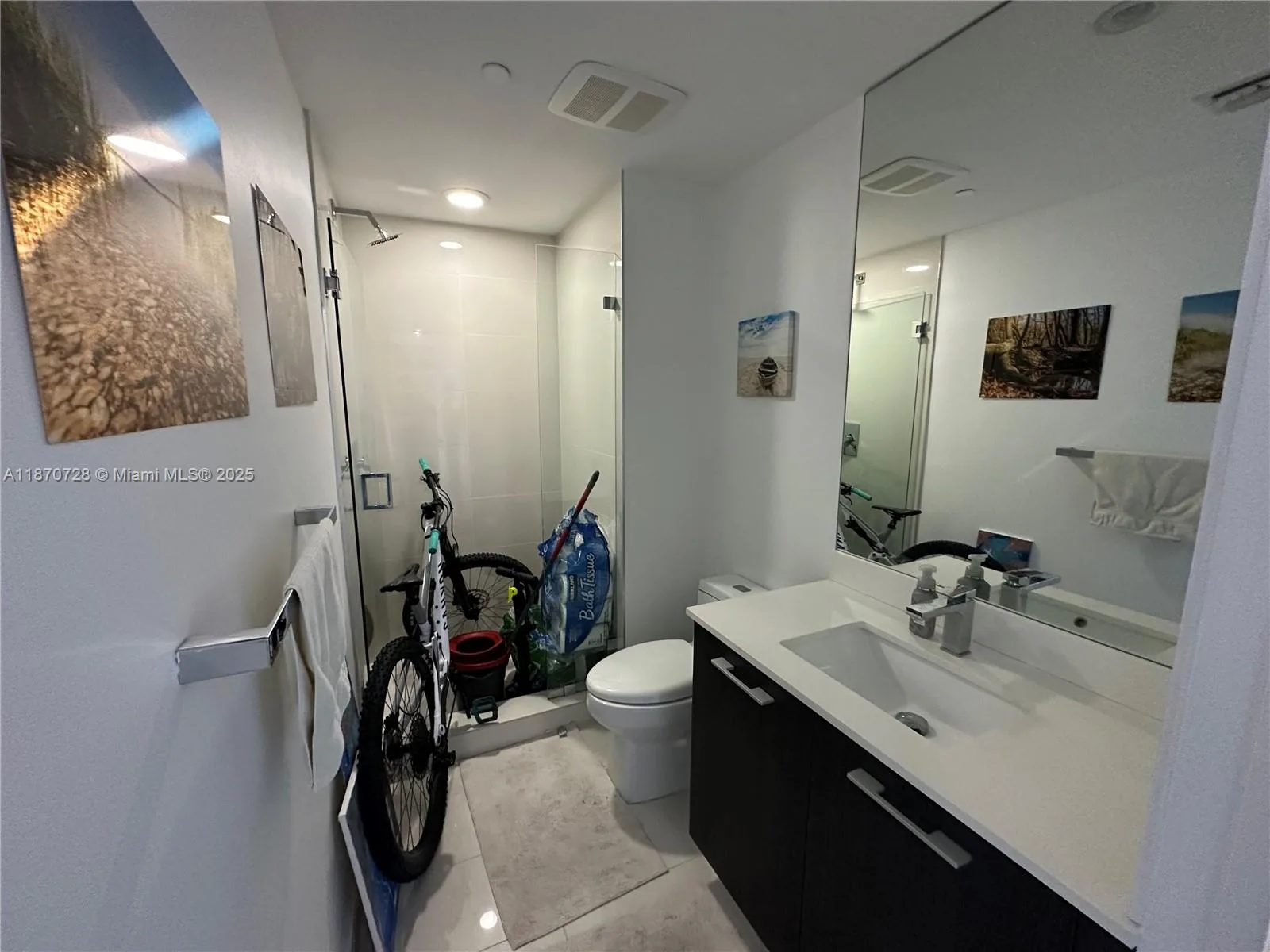 45 SW 9th St # 1902, Miami, FL 33130 photo 12