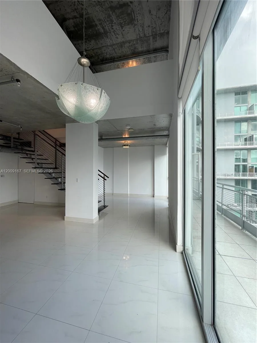 690 SW 1st Ct # 3115, Miami, FL 33130 photo 11