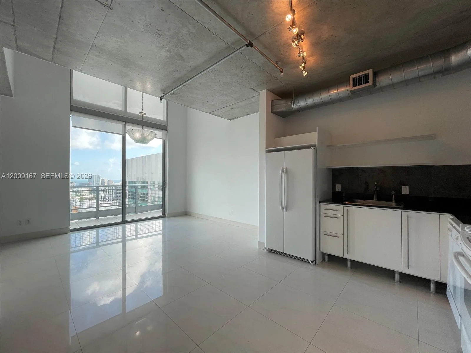 690 SW 1st Ct # 3115, Miami, FL 33130 photo 9