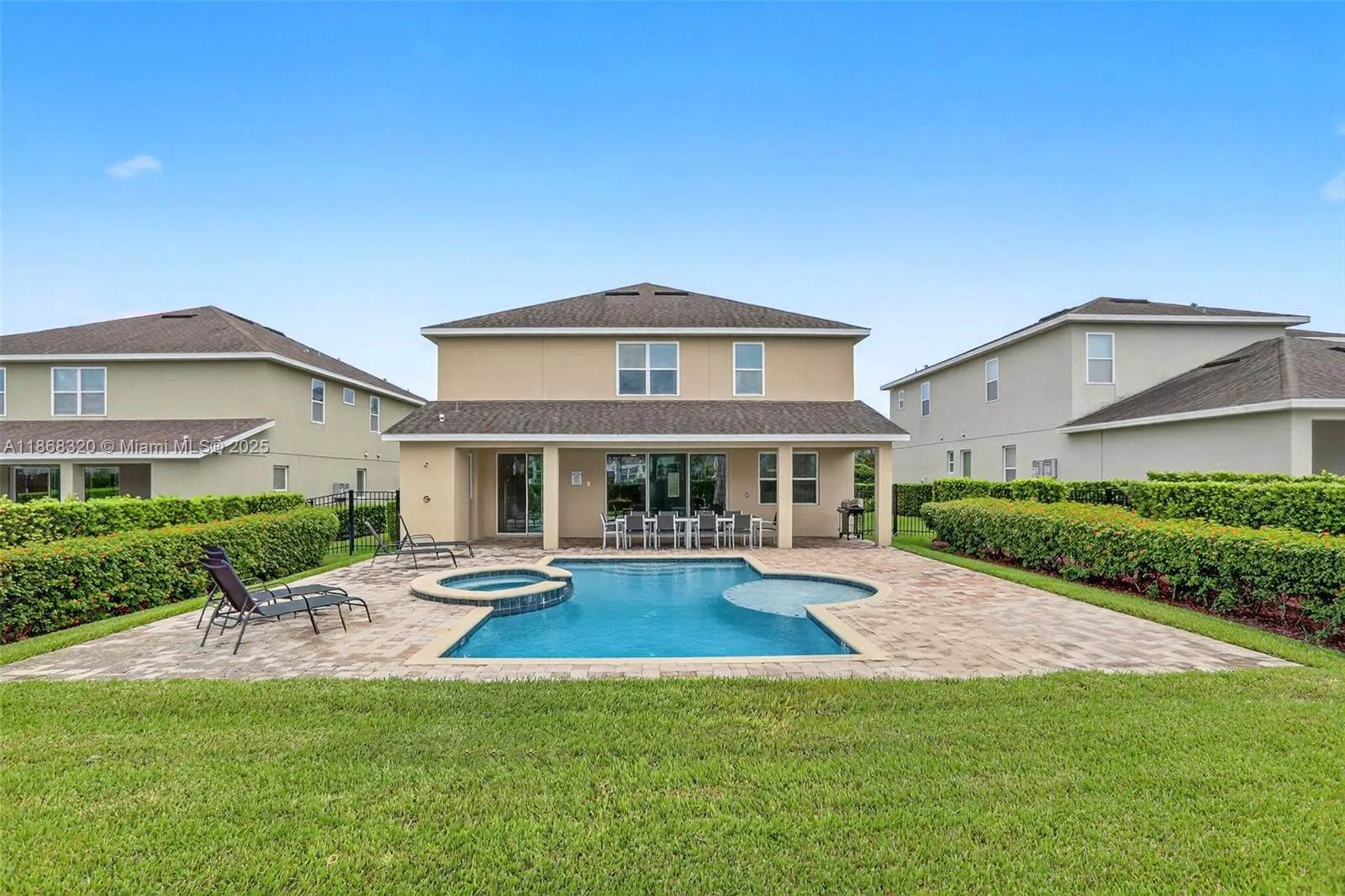 7716 Fairfax Dr, Kissimmee, FL 34747 photo 3