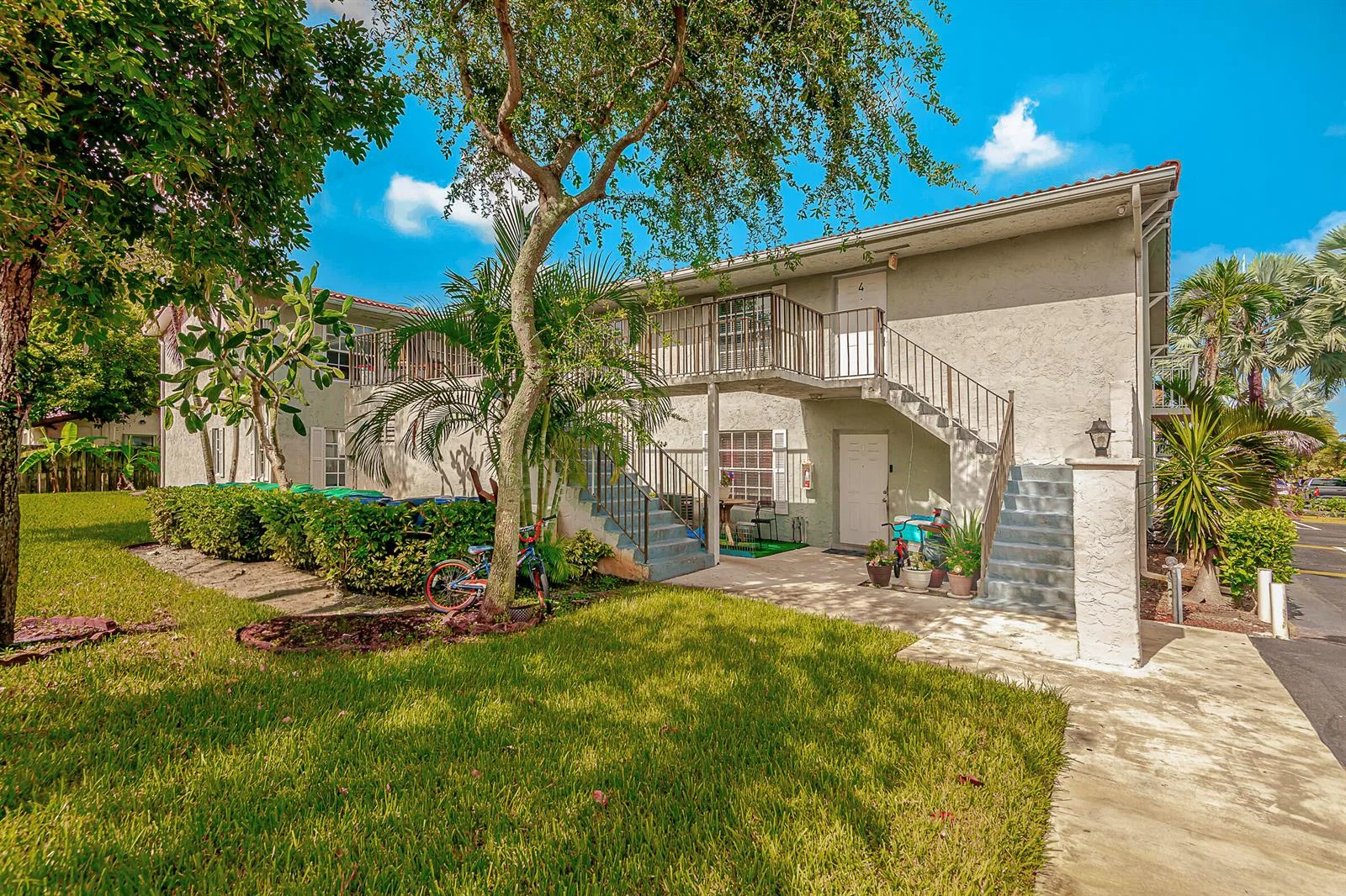 8706 W Sample Road # 4, Coral Springs, FL 33065