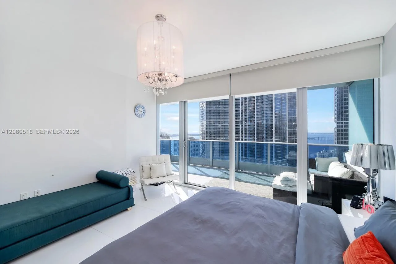200 Biscayne Boulevard Way # 4006, Miami, FL 33131 photo 13