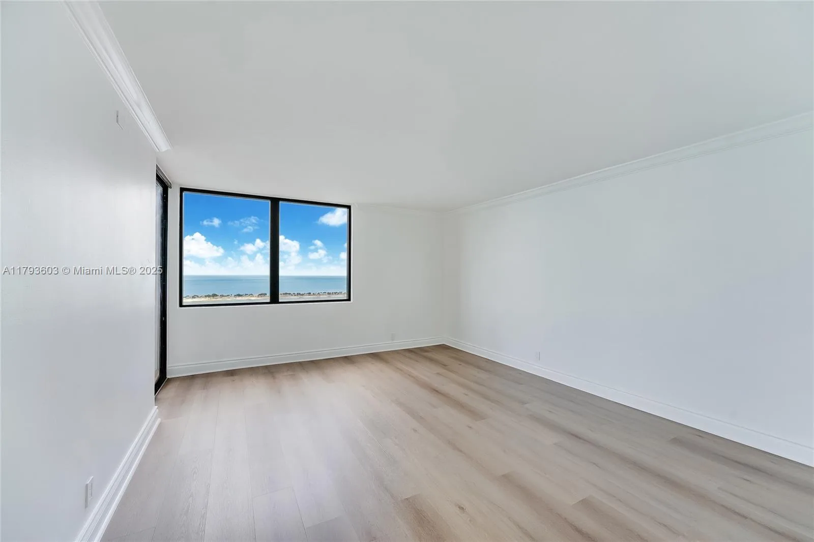 1581 Brickell Ave # PH102, Miami, FL 33129 photo 13