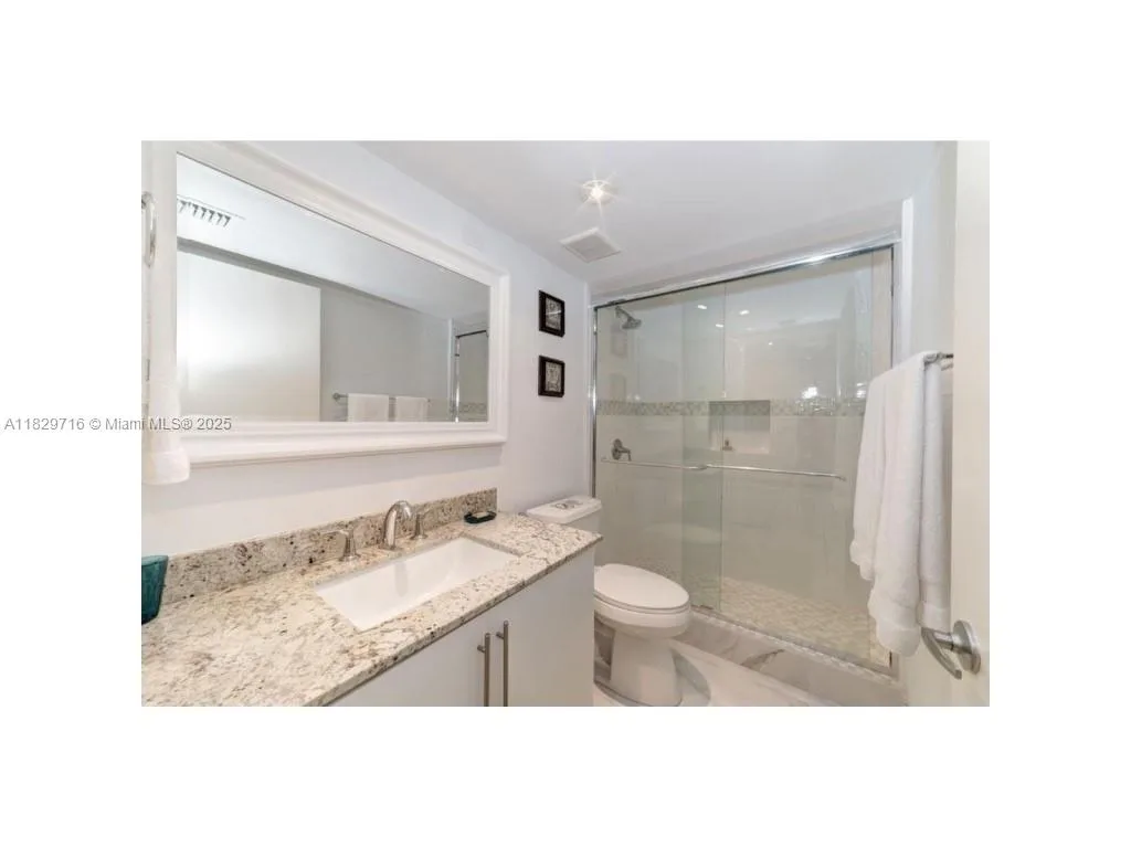 1717 N Bayshore Dr # 3950, Miami, FL 33132 photo 10