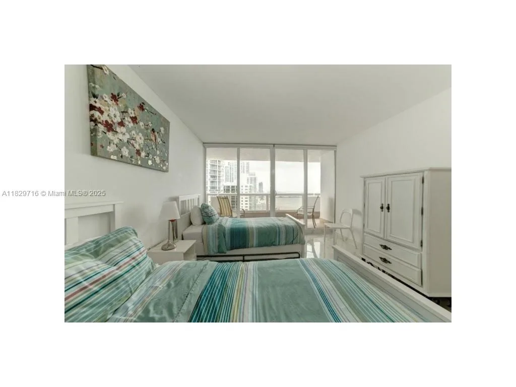 1717 N Bayshore Dr # 3950, Miami, FL 33132 photo 9