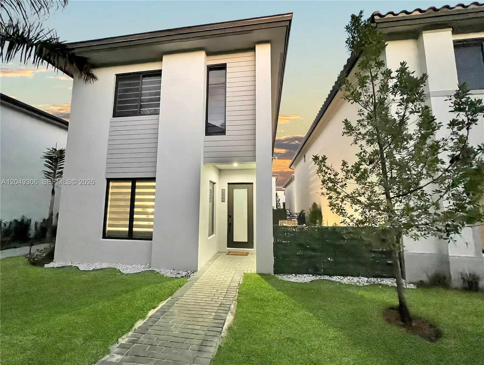 4386 NW 80th Ct # ., Doral, FL 33166