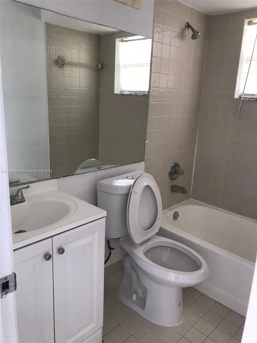 459 NE 210th Cir Ter # 201-17, Miami, FL 33179 photo 12