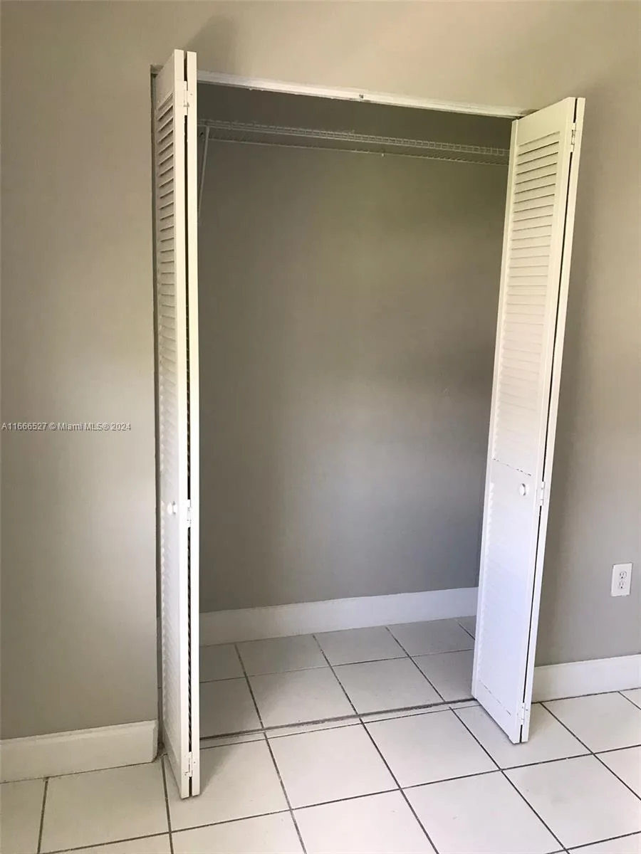 459 NE 210th Cir Ter # 201-17, Miami, FL 33179 photo 13