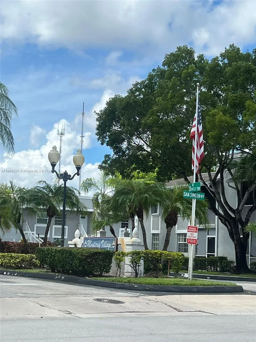 459 NE 210th Cir Ter # 201-17, Miami, FL 33179 photo 2