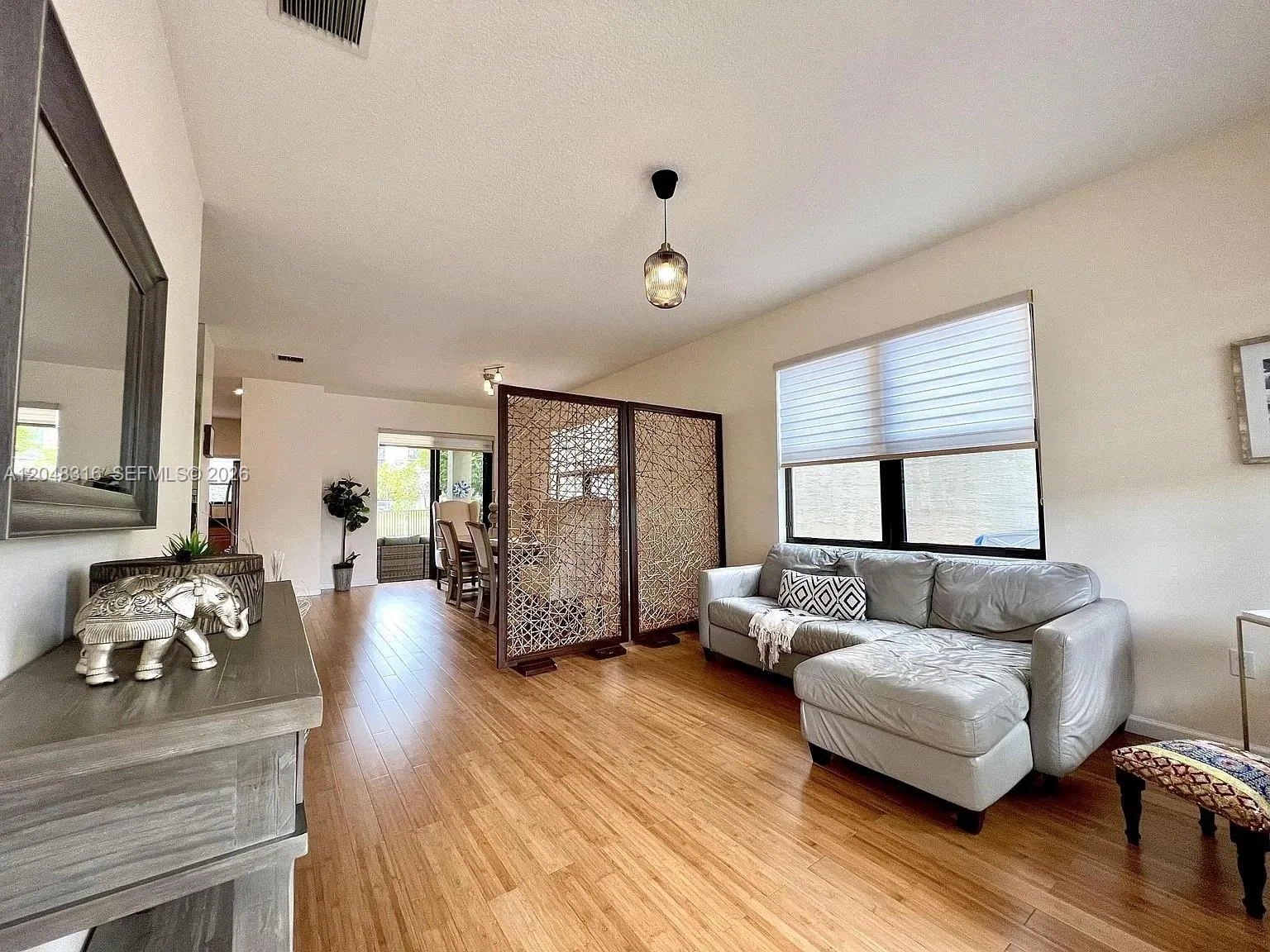 965 NE 193rd Ter, Miami, FL 33179 photo 8
