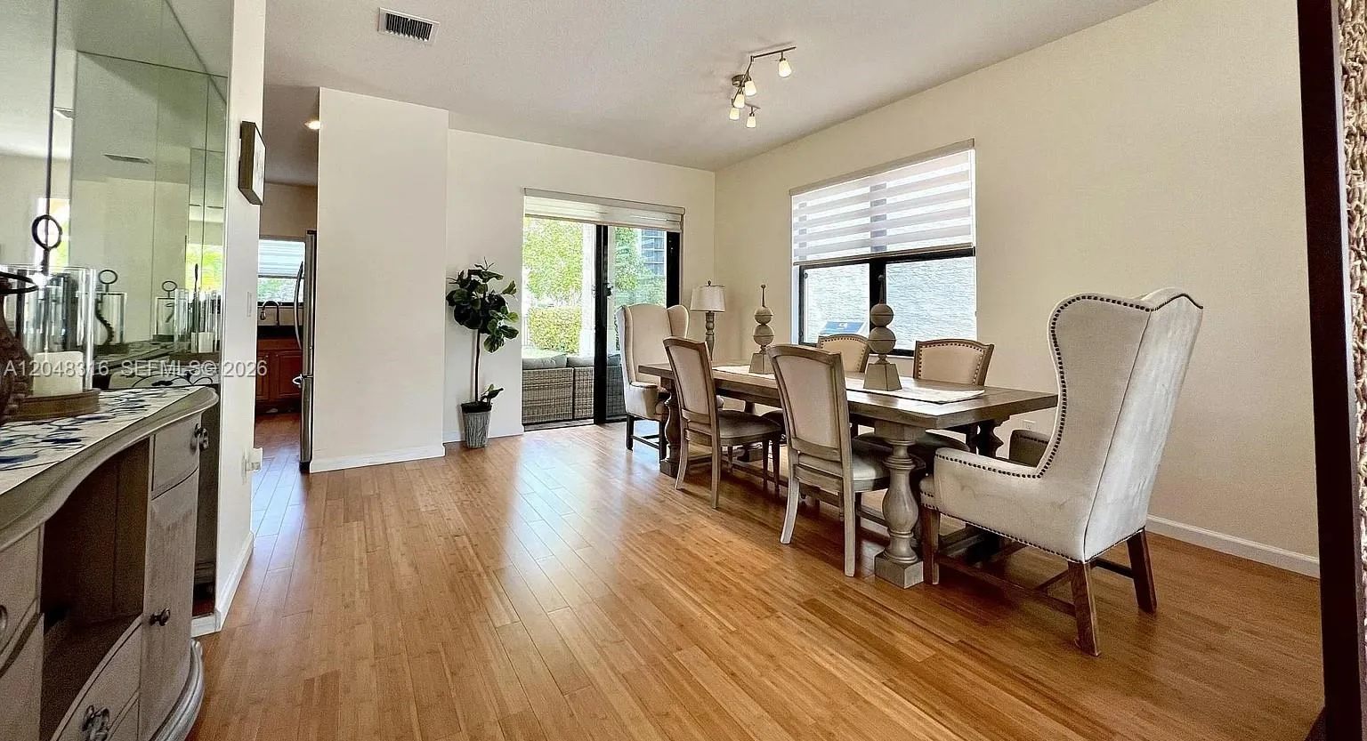 965 NE 193rd Ter, Miami, FL 33179 photo 9
