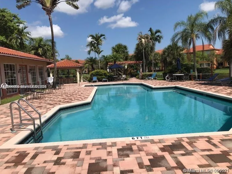 10741 Cleary Blvd # 306, Plantation, FL 33324 photo 3