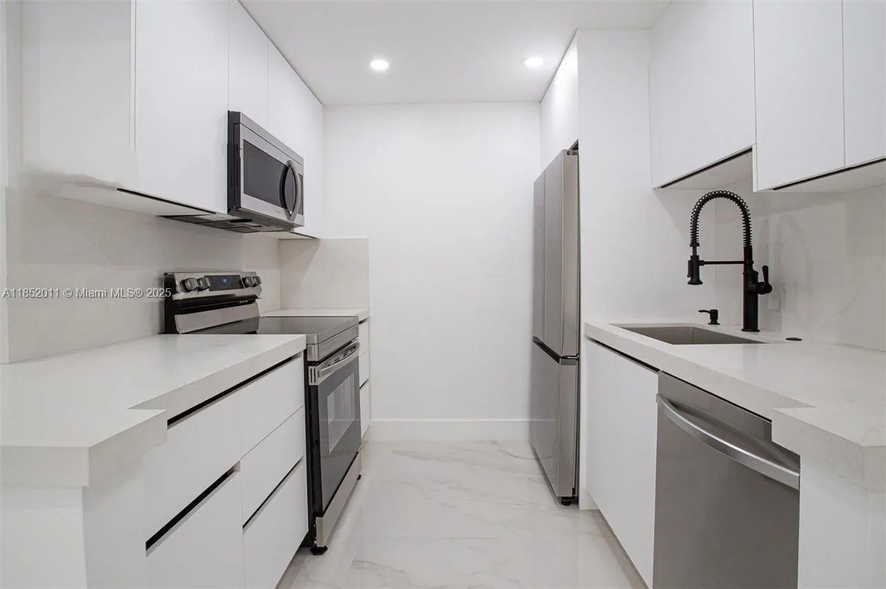 13250 SW 7th Ct # 204L, Pembroke Pines, FL 33027 — zdjęcie 5