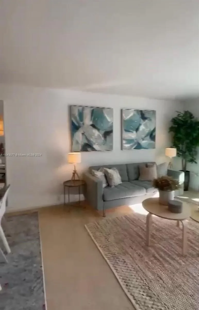 1200 Brickell Bay Dr # 3119, Miami, FL 33131 photo 12
