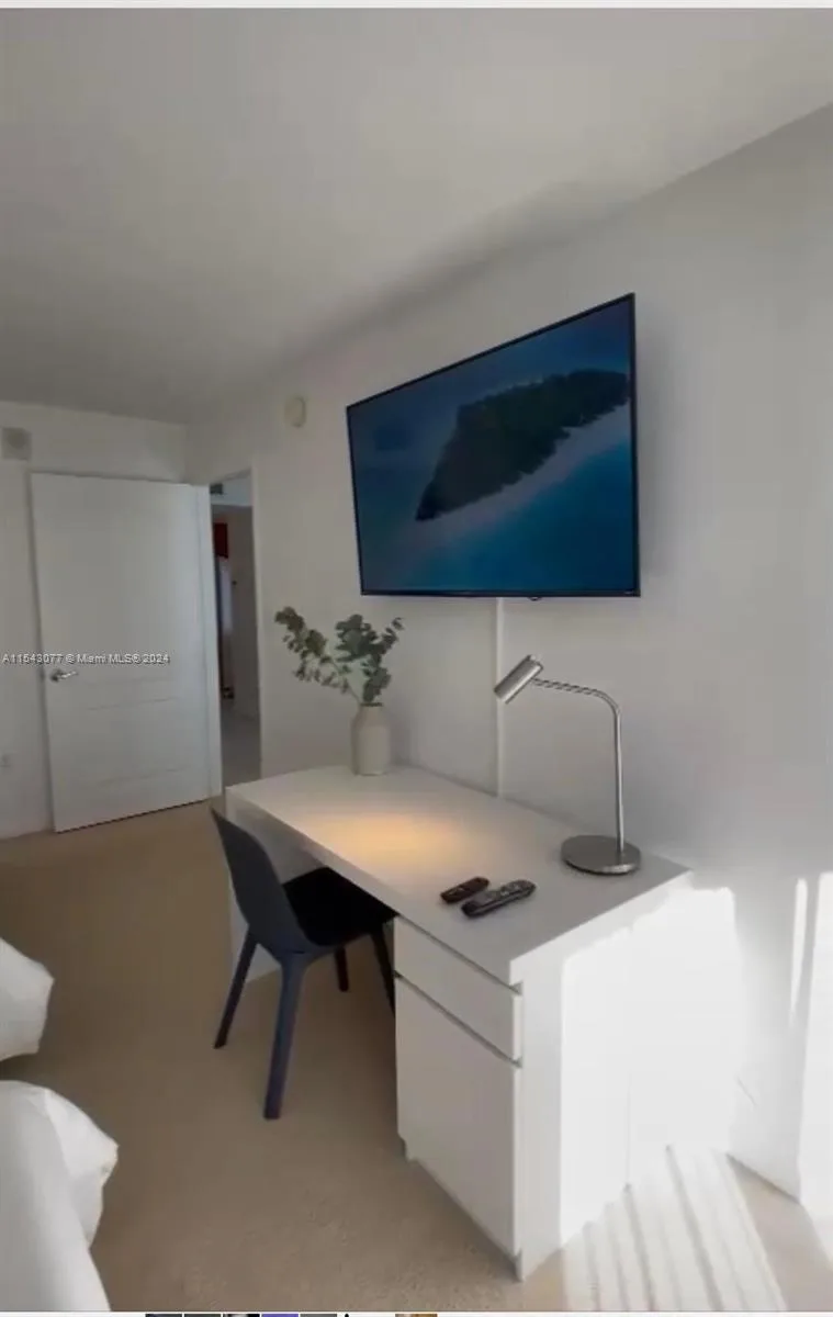1200 Brickell Bay Dr # 3119, Miami, FL 33131 photo 8