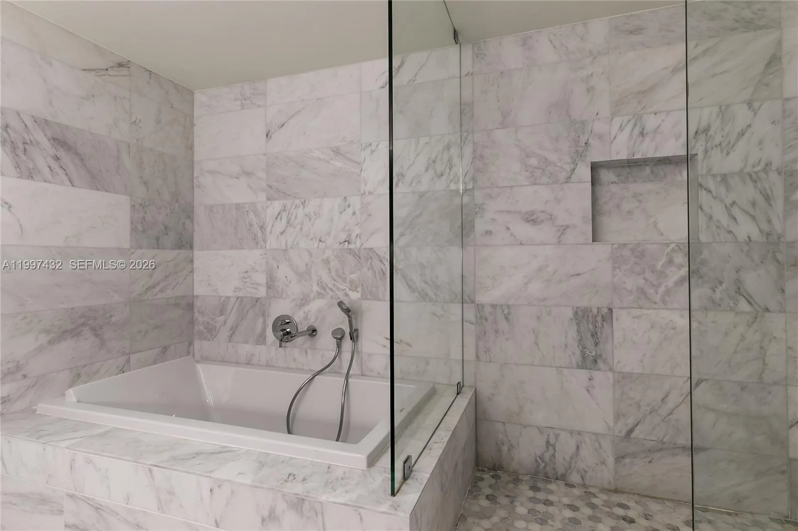 401 N Birch Rd # 404, Fort Lauderdale, FL 33304 photo 7