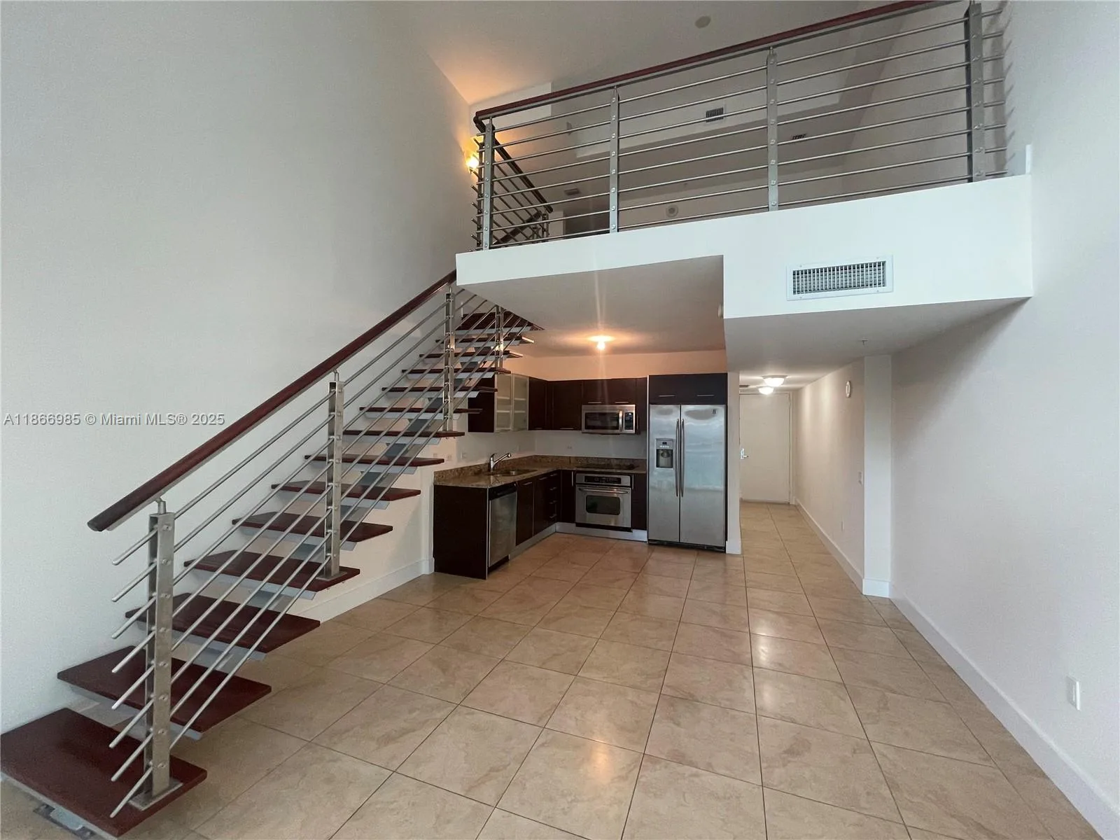 41 SE 5th St # 1404, Miami, FL 33131
