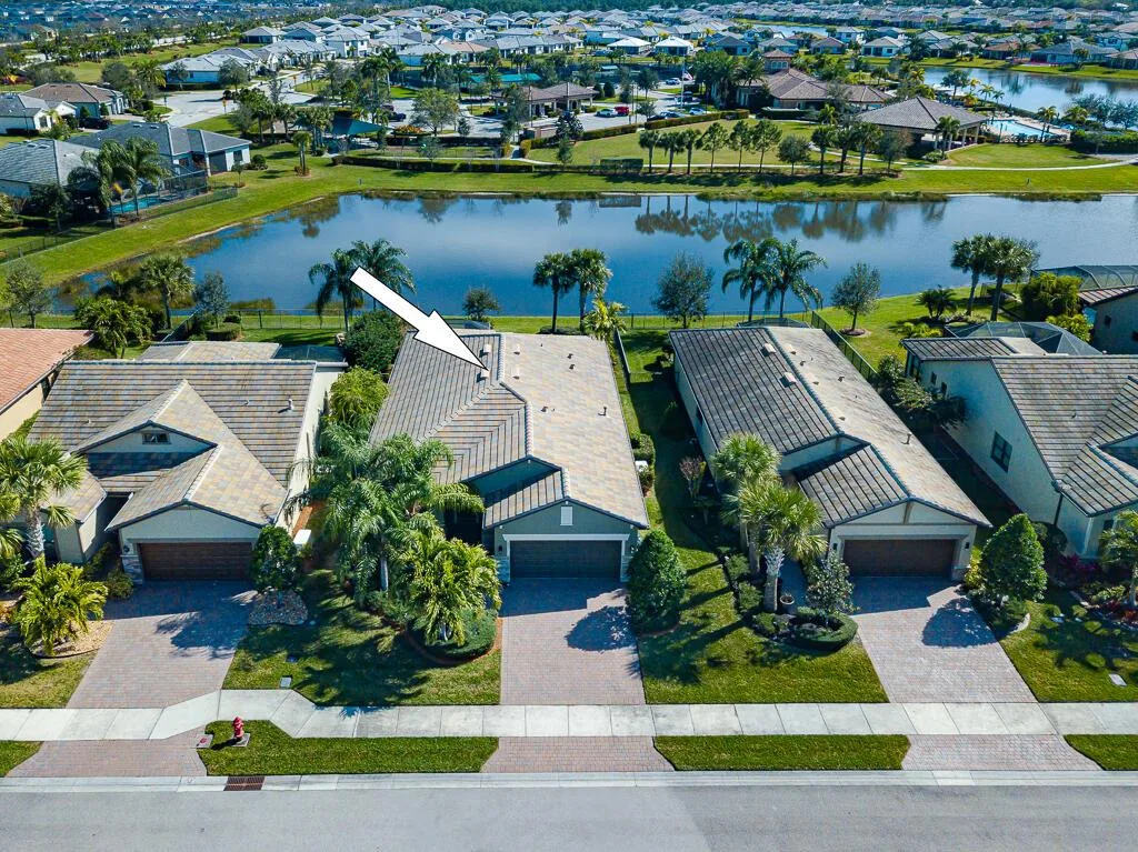221 SE Longview Drive, Port St. Lucie, FL 34984
