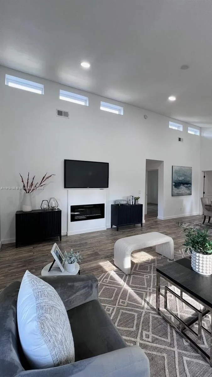 236 NW 6 Ave, Homestead, FL 33030 photo 3