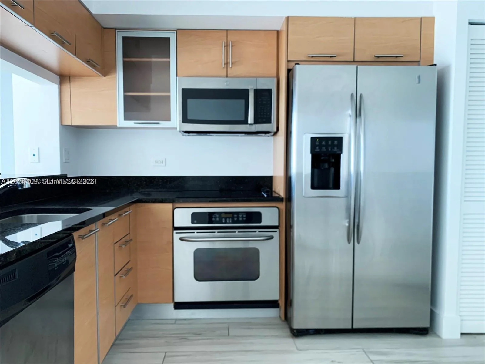 31 SE 5th St # 1910, Miami, FL 33131 photo 3