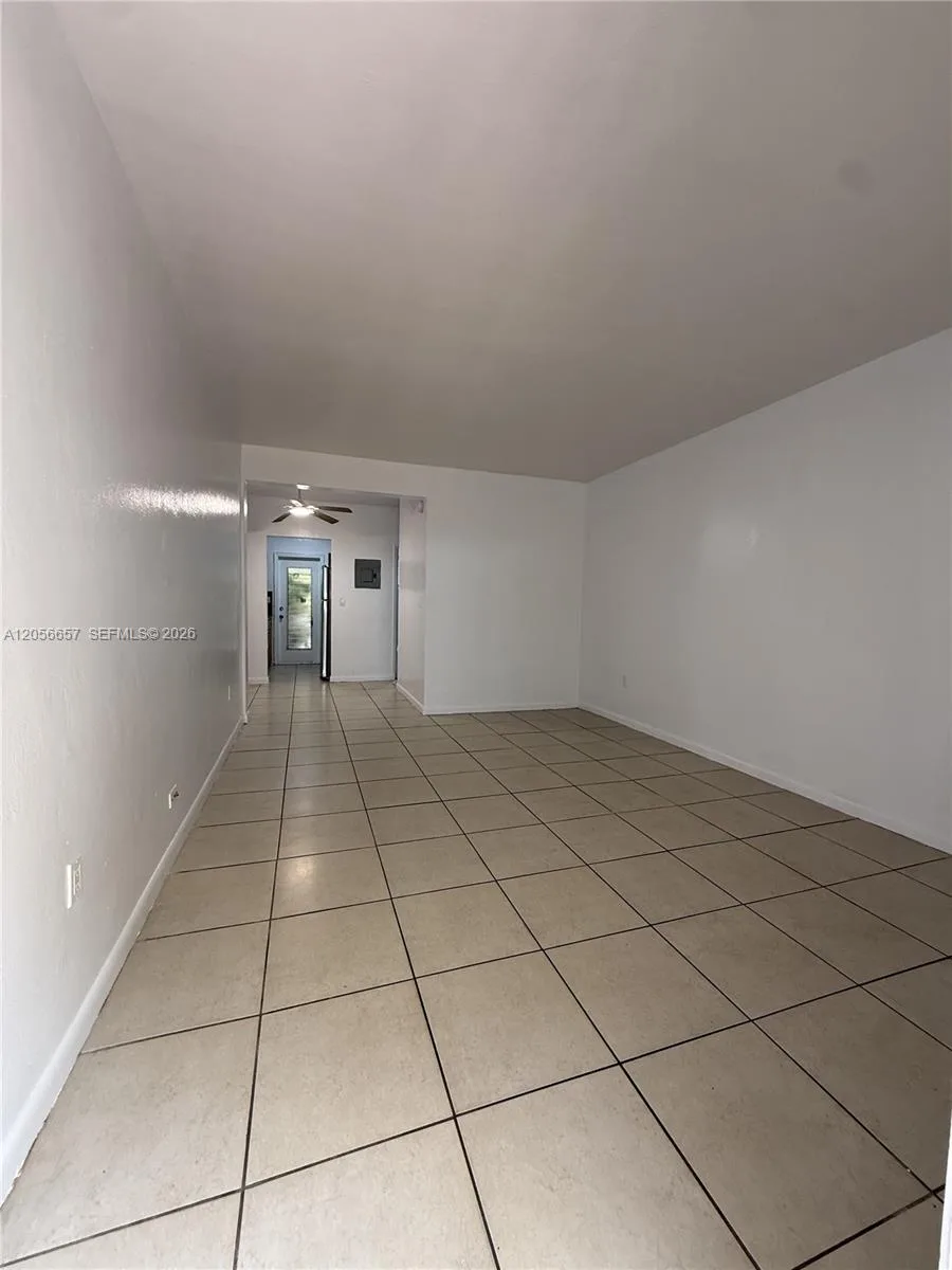 934 Meridian Ave, Miami Beach, FL 33139 photo 3