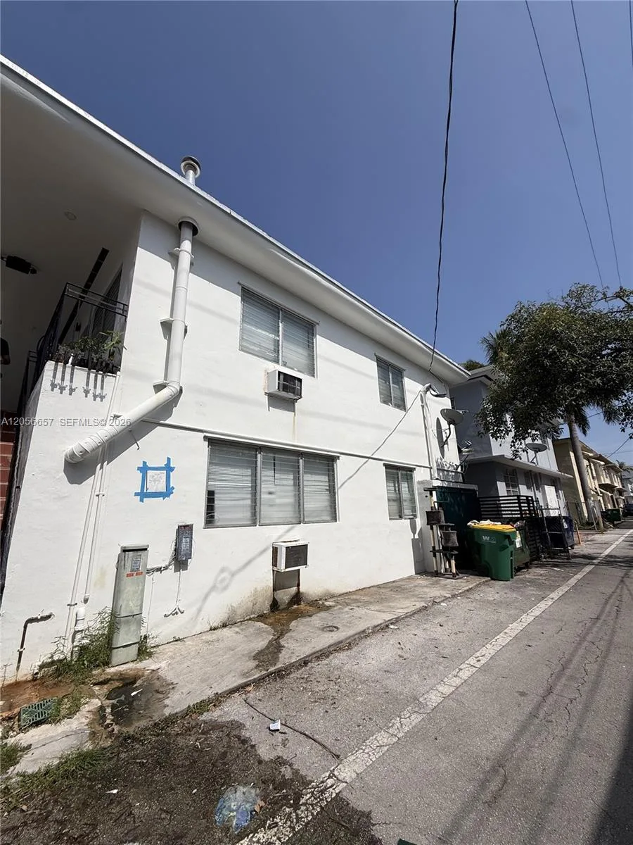 934 Meridian Ave, Miami Beach, FL 33139 photo 5
