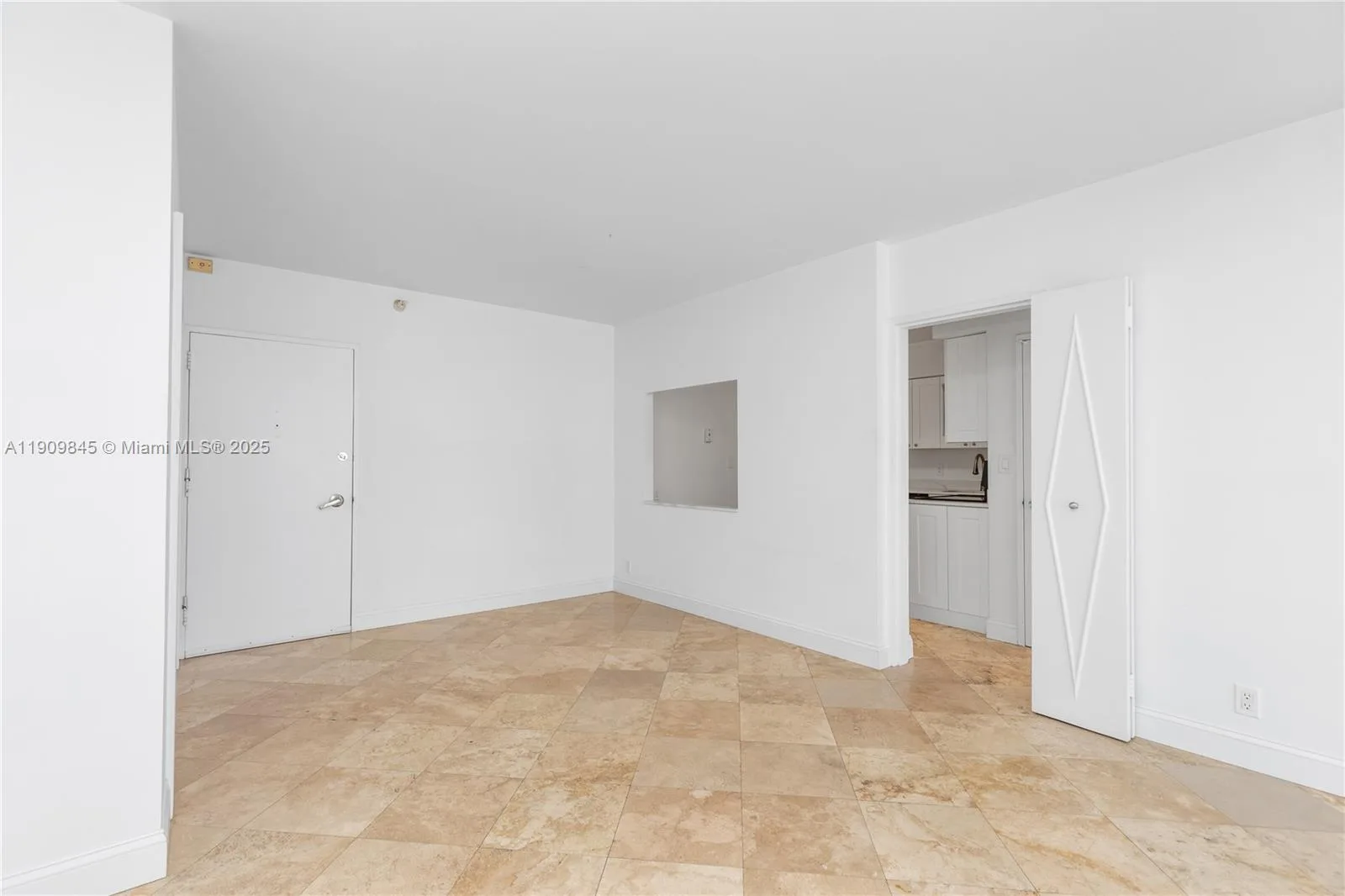 5700 Collins Ave # 10D, Miami Beach, FL 33140 photo 12