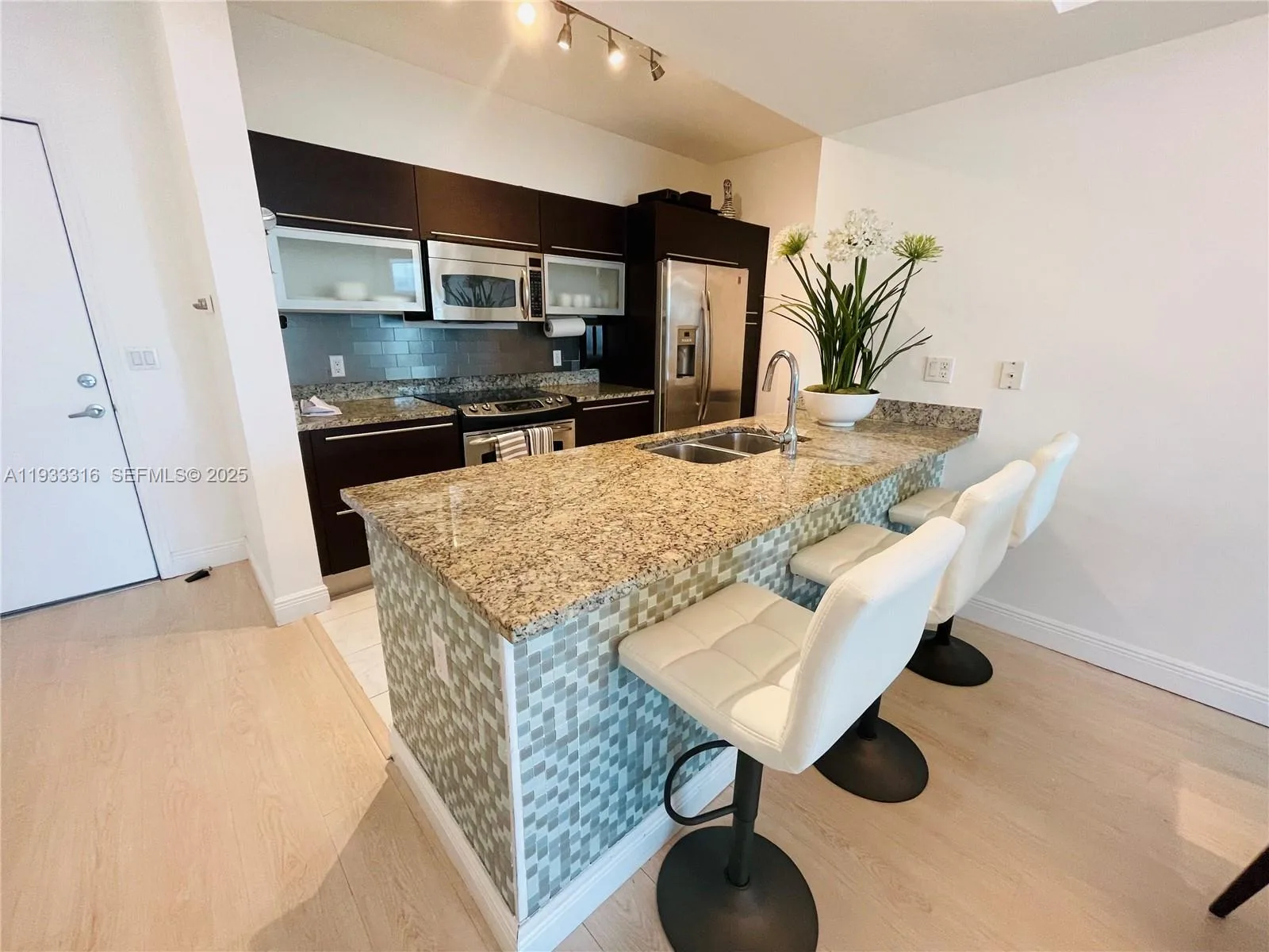950 Brickell Bay Dr # 2601, Miami, FL 33131