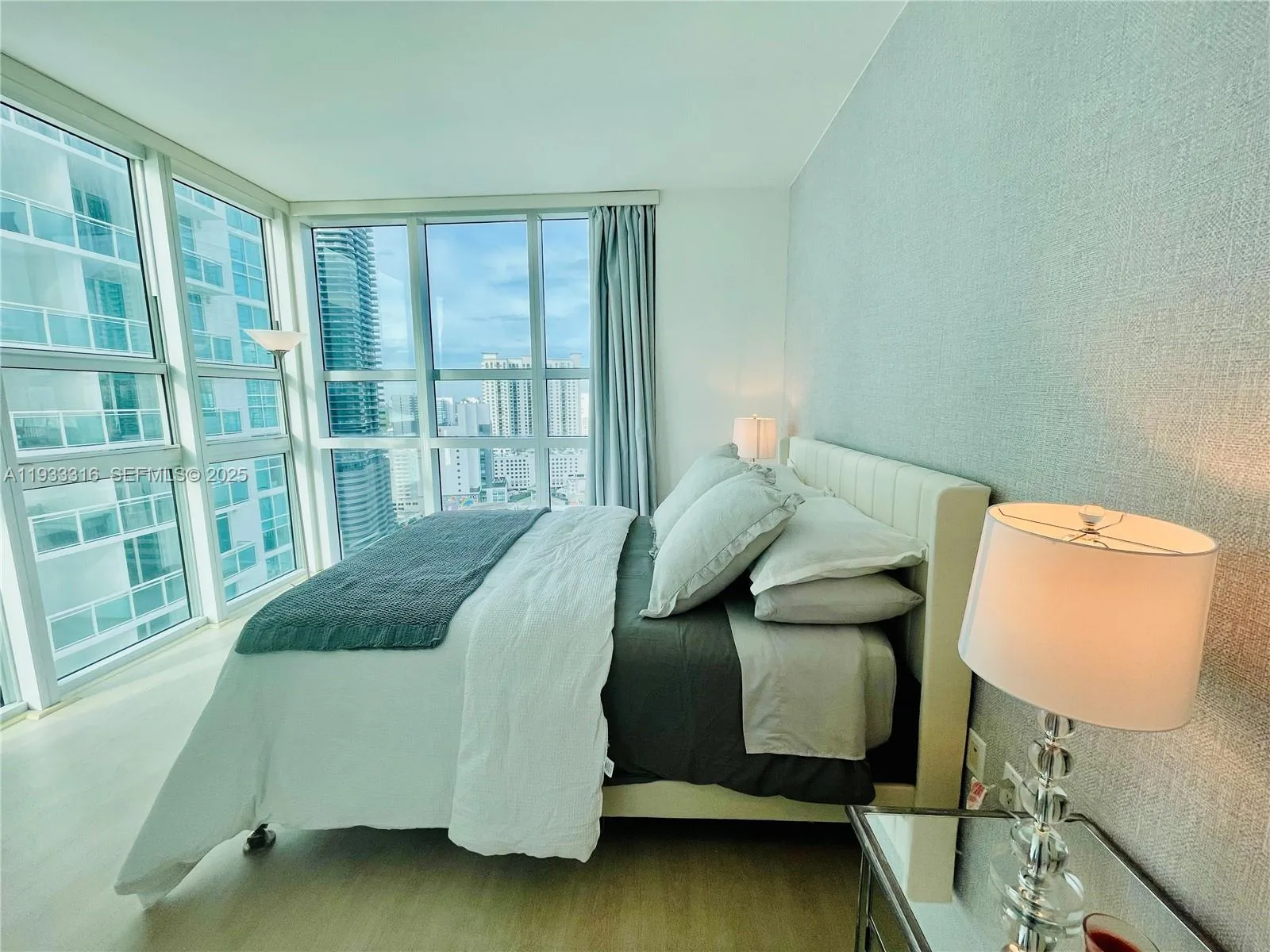 950 Brickell Bay Dr # 2601, Miami, FL 33131 photo 12