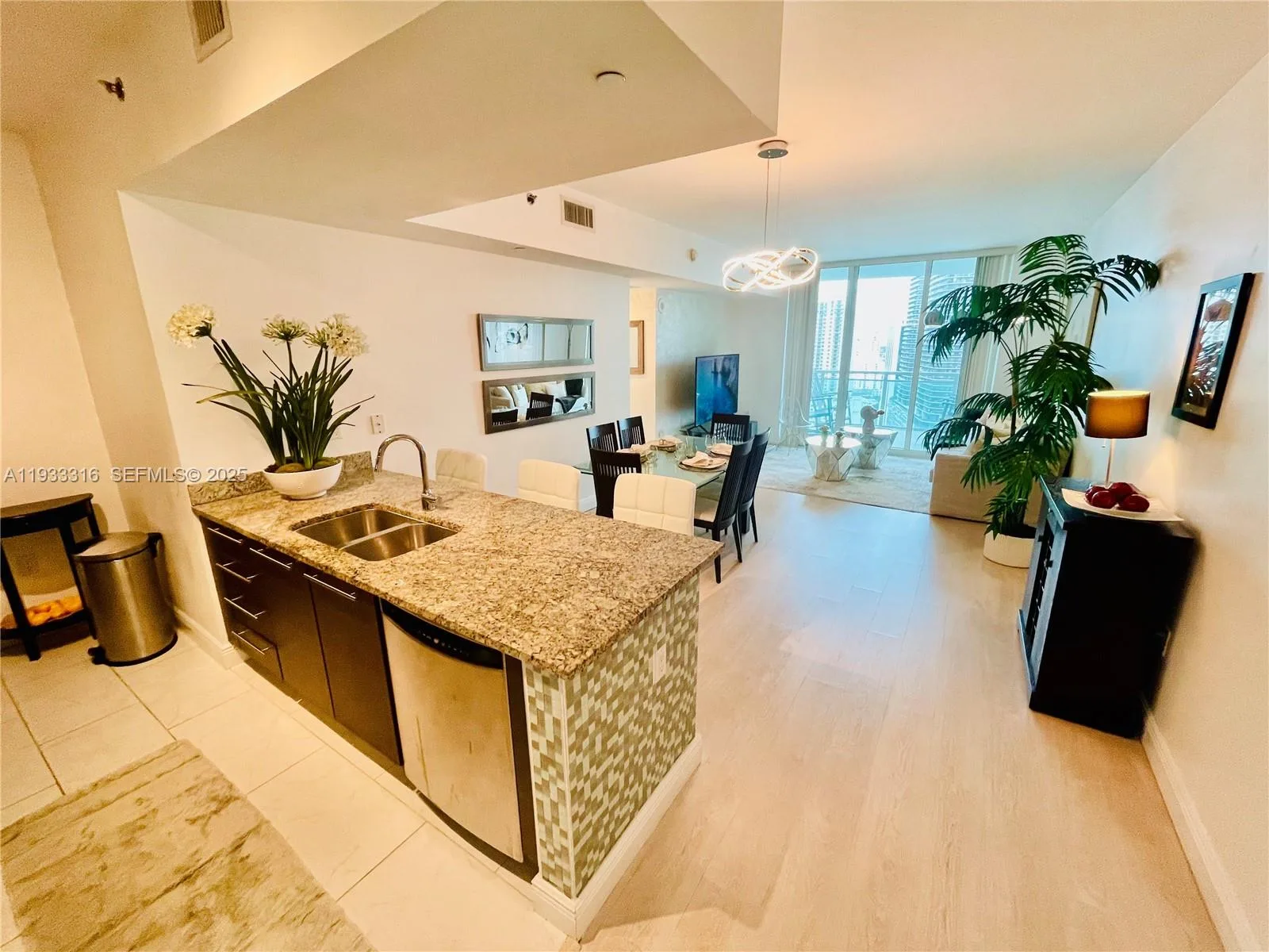 950 Brickell Bay Dr # 2601, Miami, FL 33131 photo 4