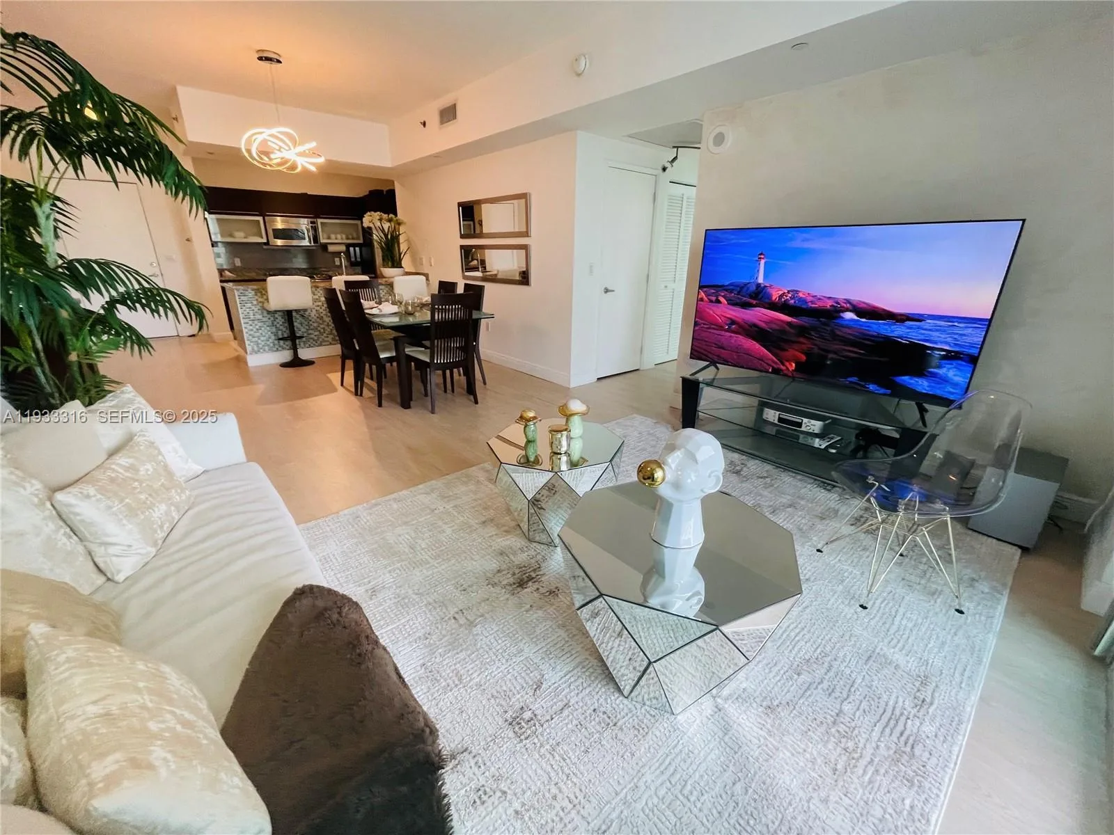 950 Brickell Bay Dr # 2601, Miami, FL 33131 photo 5