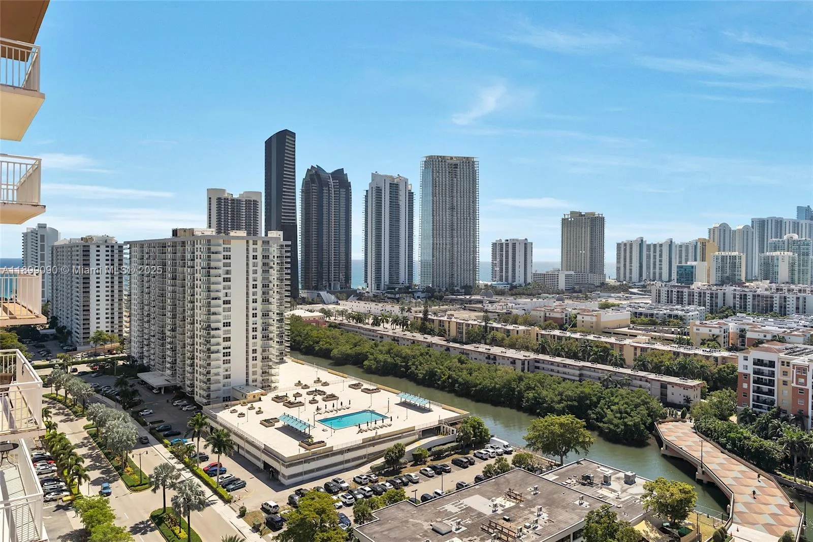 251 174th St # 2115, Sunny Isles Beach, FL 33160 photo 2