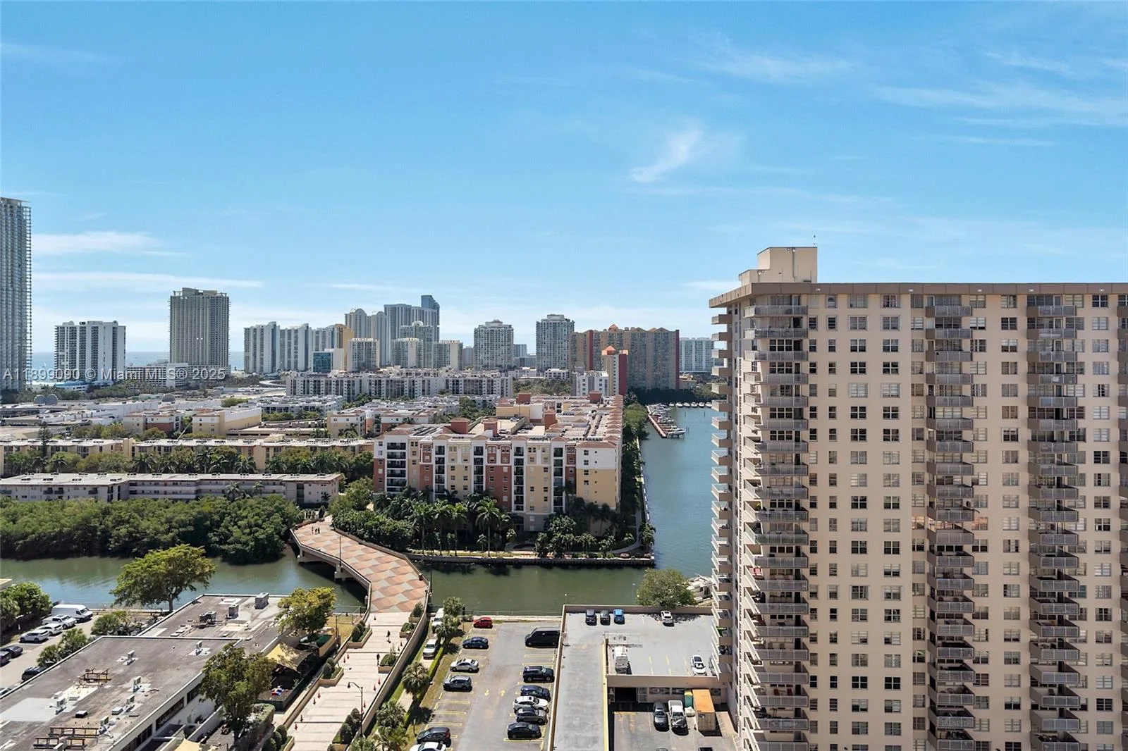 251 174th St # 2115, Sunny Isles Beach, FL 33160 photo 3